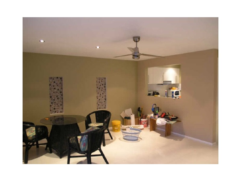 8 Cherokee Ct, Mudgeeraba QLD 4213