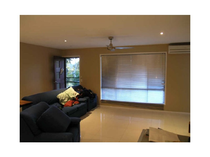 8 Cherokee Ct, Mudgeeraba QLD 4213