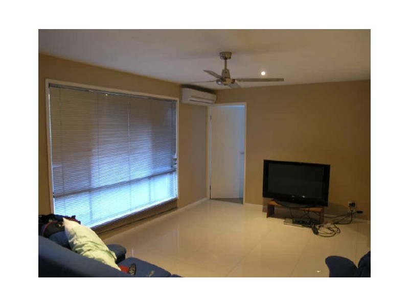 8 Cherokee Ct, Mudgeeraba QLD 4213