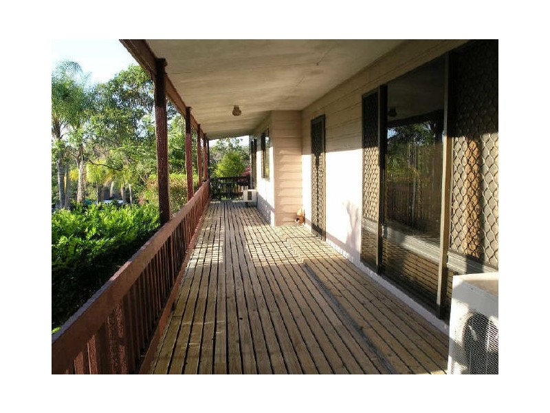 38 Lexington Drive, Worongary QLD 4213