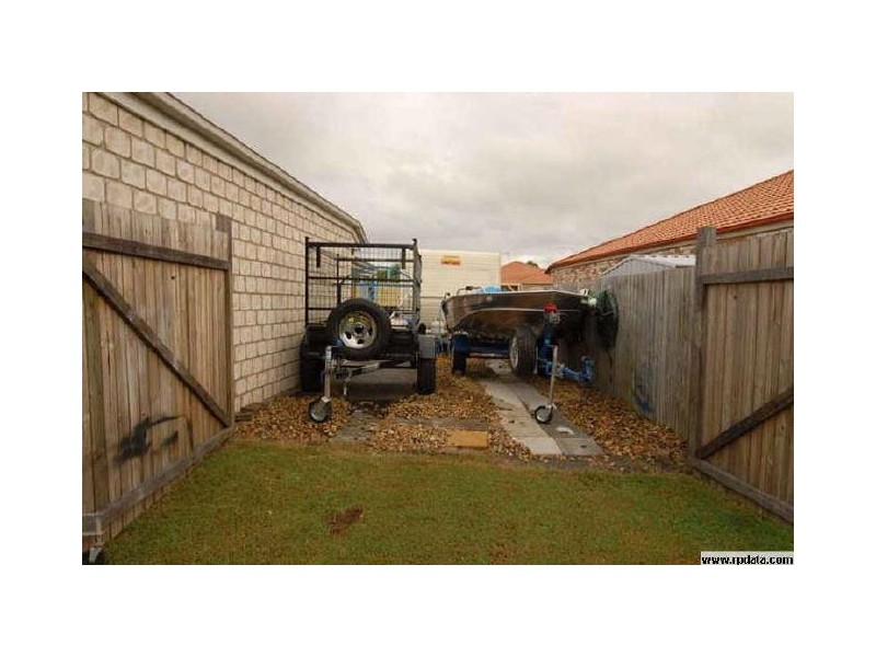 13 Linda Way, Upper Coomera QLD 4209