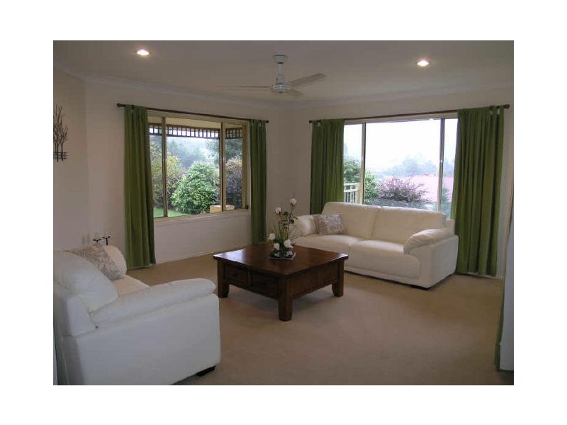 46 Valleyview Ct, Bonogin QLD 4213