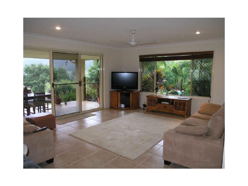 46 Valleyview Ct, Bonogin QLD 4213