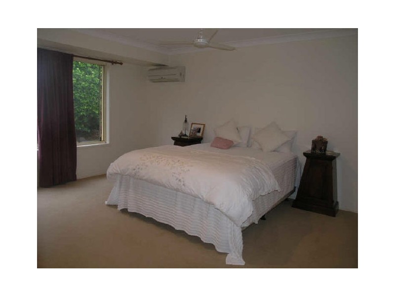 46 Valleyview Ct, Bonogin QLD 4213