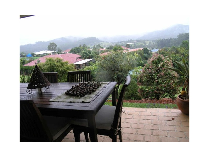 46 Valleyview Ct, Bonogin QLD 4213