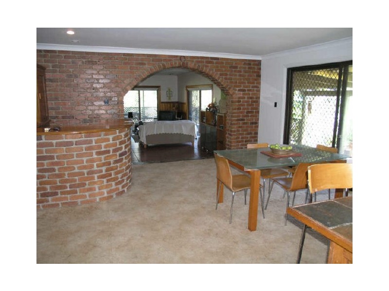 69A Bonogin Rd, Mudgeeraba QLD 4213