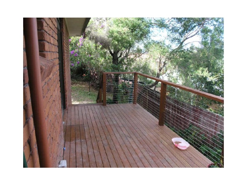 8 Universe Ct, Mudgeeraba QLD 4213