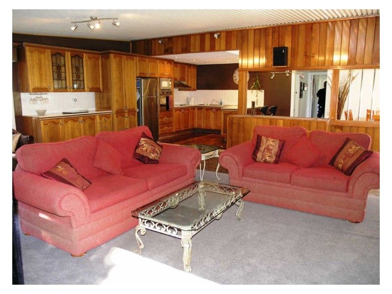 2713 Nerang-Murwillumbah Rd, Numinbah Valley QLD 4211