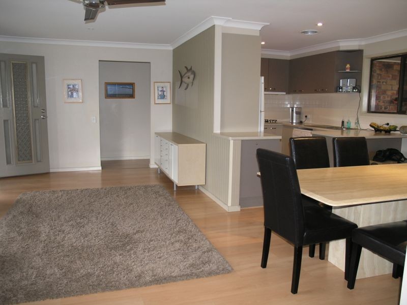 5 Moonbeam Pde, Mudgeeraba QLD 4213