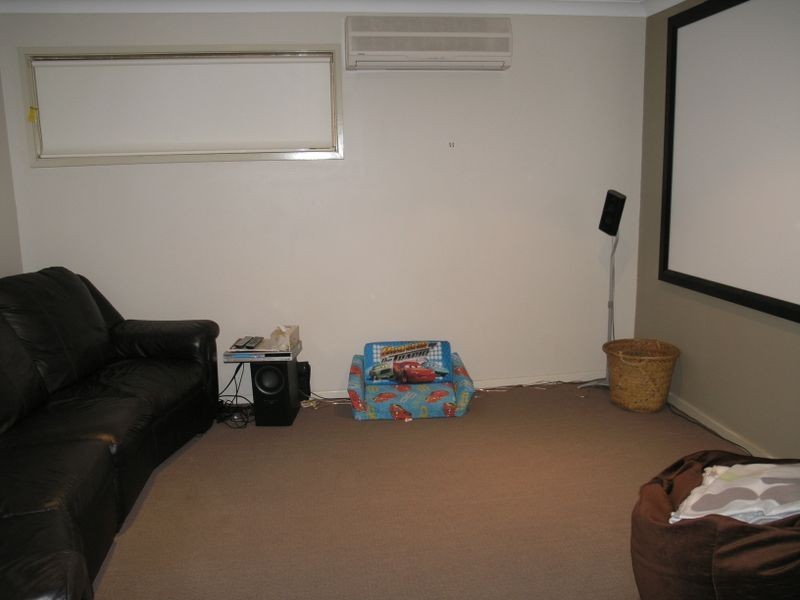 5 Moonbeam Pde, Mudgeeraba QLD 4213