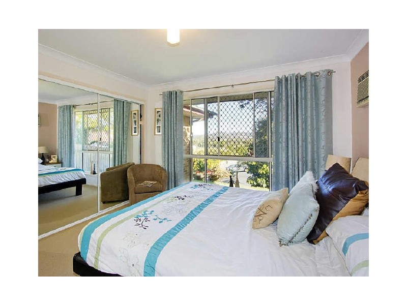 5 Golf View Tce, Robina QLD 4226