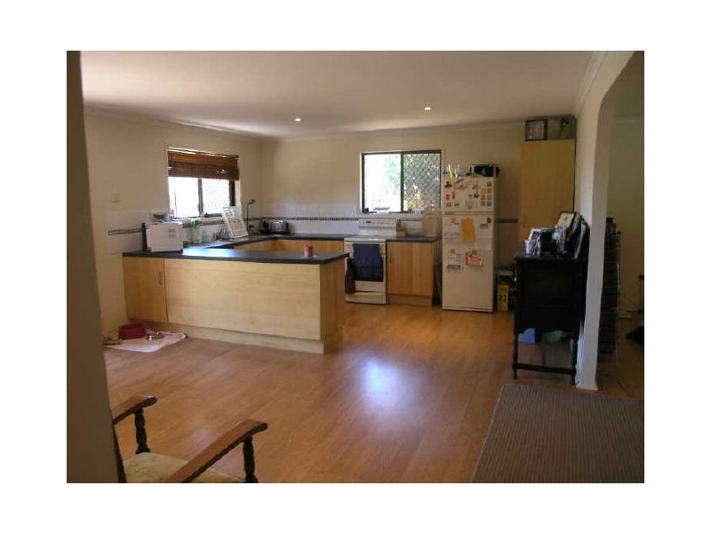 32 Meadow Brook Crescent, Merrimac QLD 4226