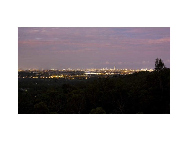 137 Strawberry RD, Bonogin QLD 4213