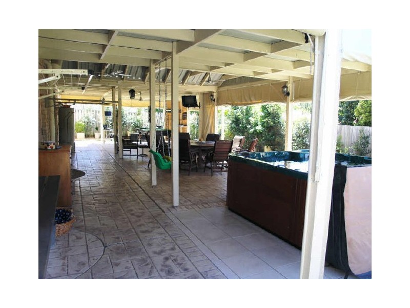 14 Stockman Cr, Mudgeeraba QLD 4213