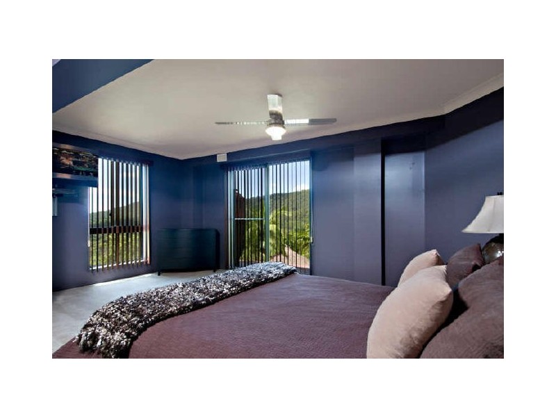 117 Staghorn Dr, Austinville QLD 4213