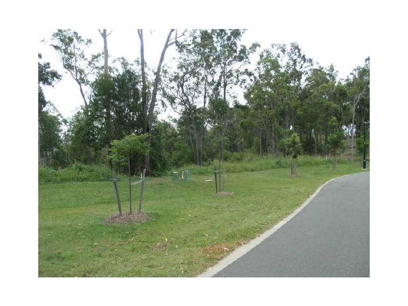 Lot 207/26 Forest Ridge Dr, Bonogin QLD 4213
