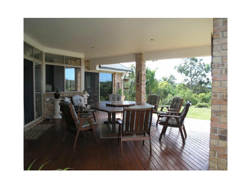 10 Roxby Court, Bonogin QLD 4213