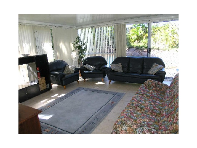 20 Stockman Drive, Mudgeeraba QLD 4213