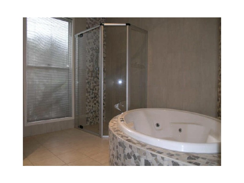 69 Fern Tree Gully, Willow Vale QLD 4209