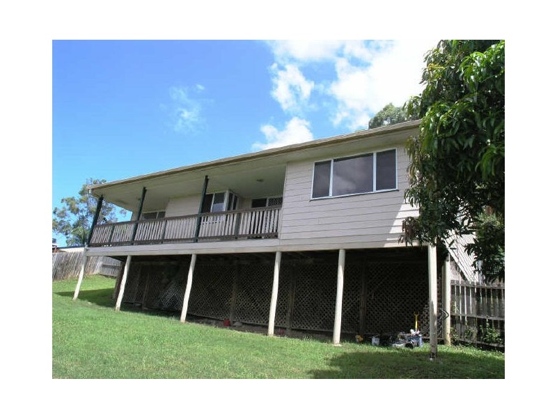 8 CHILLAGOE PLACE, Worongary QLD 4213