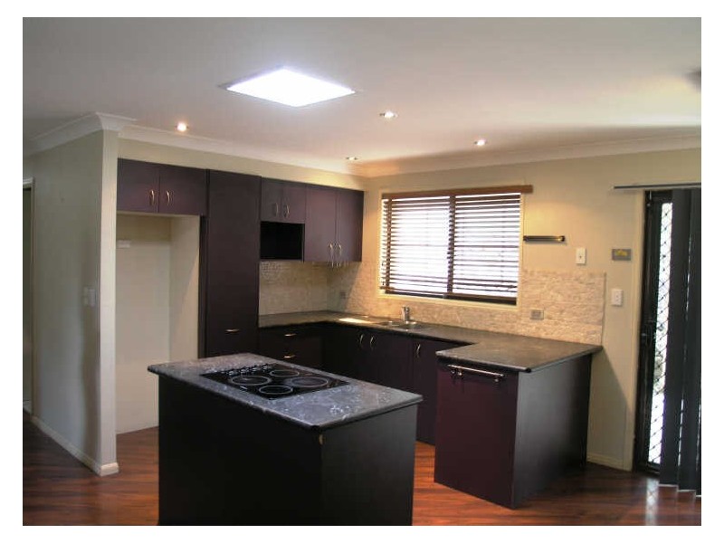8 Acoma Tce, Mudgeeraba QLD 4213
