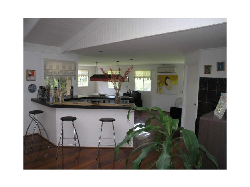 28 Viscount Dr, Tallai QLD 4213