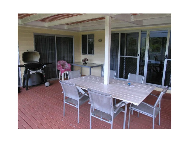 28 Viscount Dr, Tallai QLD 4213