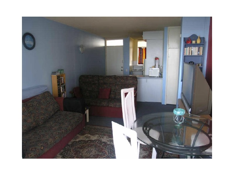 27/64 The Esplanade, Surfers Paradise QLD 4217