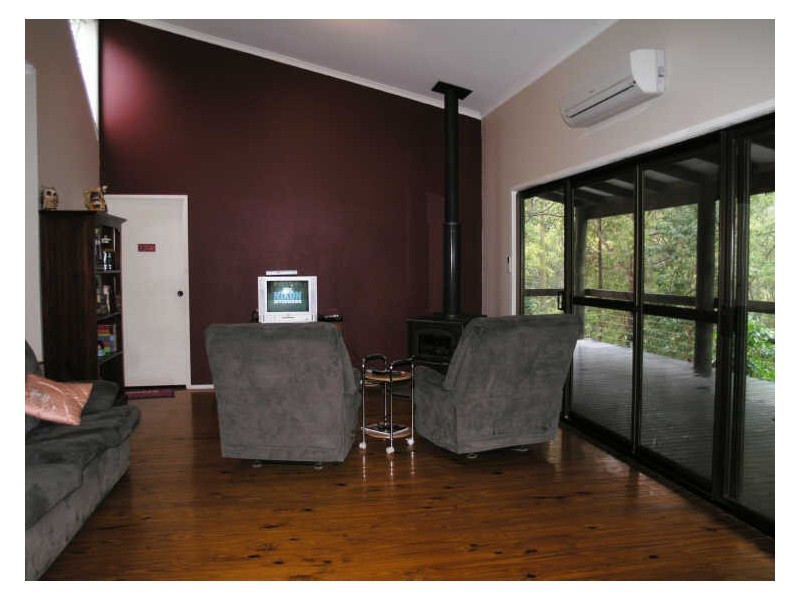 6 William Hollindale Ct, Worongary QLD 4213