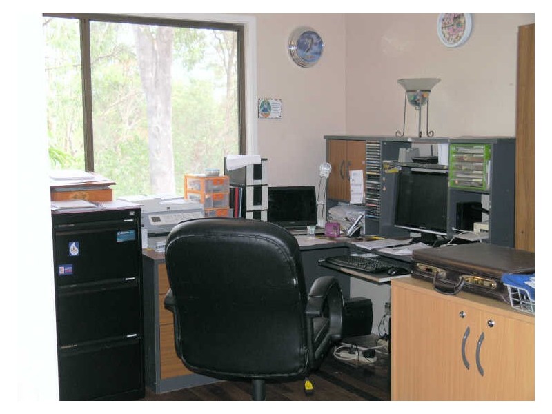 6 William Hollindale Ct, Worongary QLD 4213