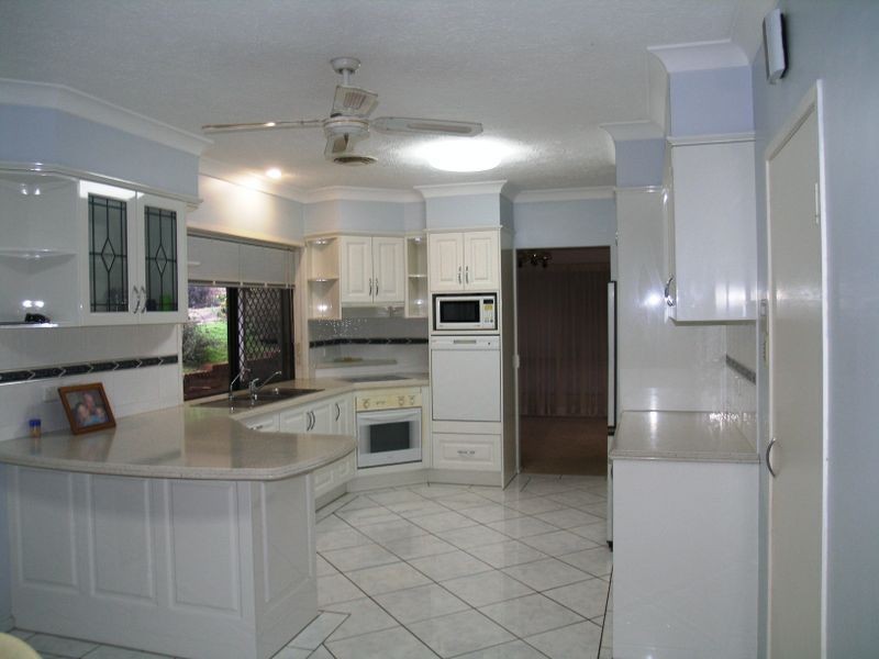 9 Bagan Ct, Mudgeeraba QLD 4213