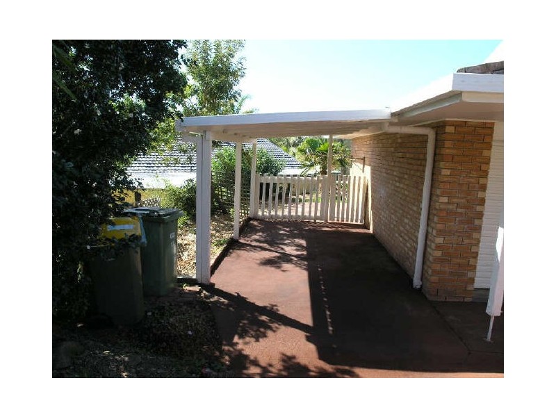 32 Meadowbrook Cres, Merrimac QLD 4226