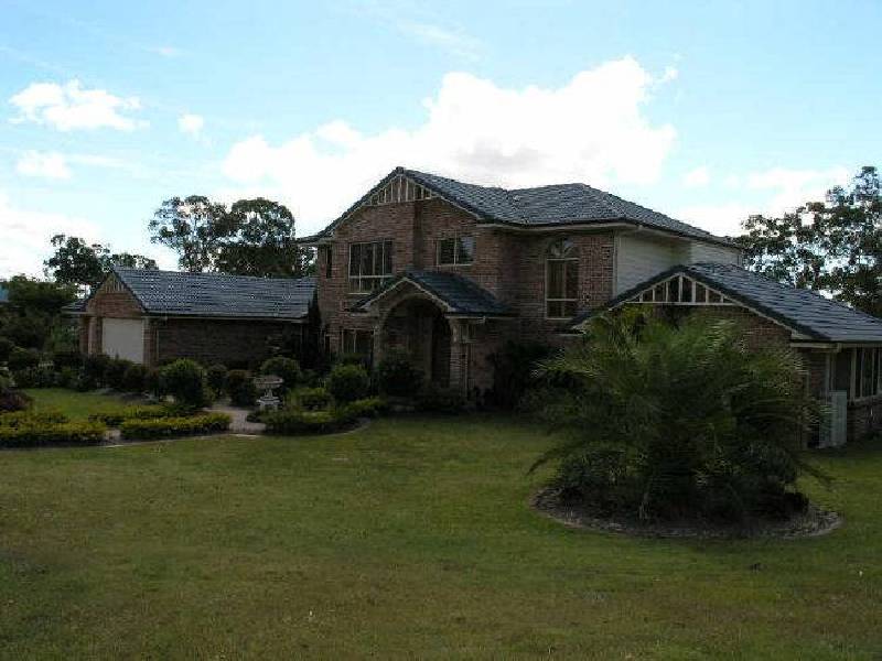 286 Chesterfield Drive, Bonogin QLD 4213