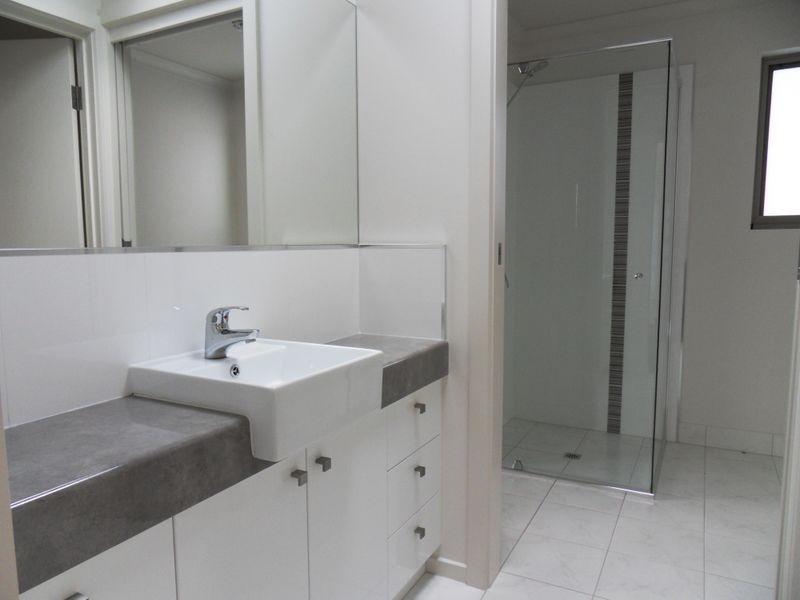 3/2 Stevens Place, Park Grove TAS 7320