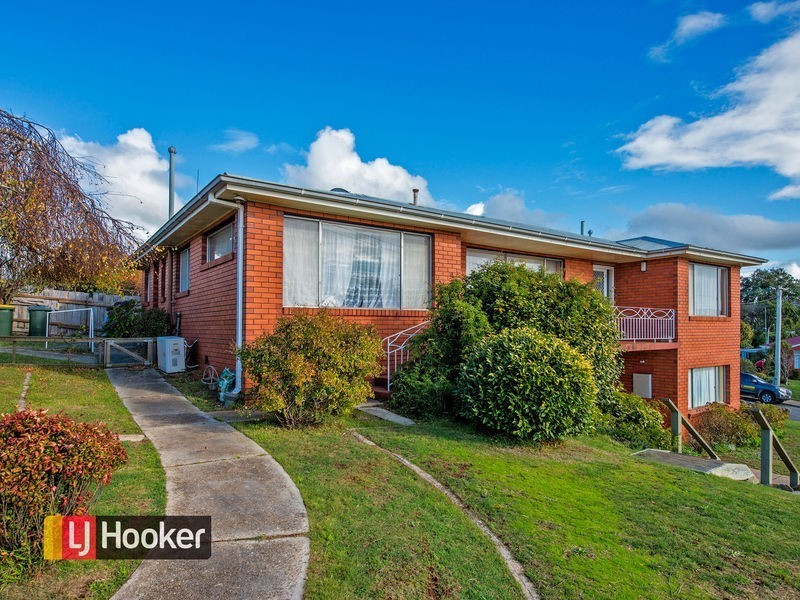 1 Churchill Avenue, Acton TAS 7320