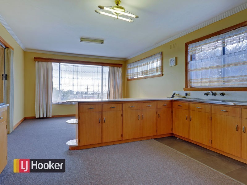 1 Churchill Avenue, Acton TAS 7320