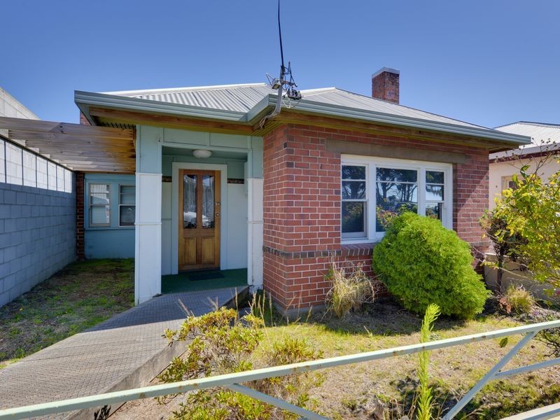20 Reeves Street, Burnie TAS 7320