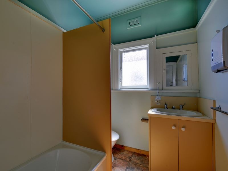 20 Reeves Street, Burnie TAS 7320