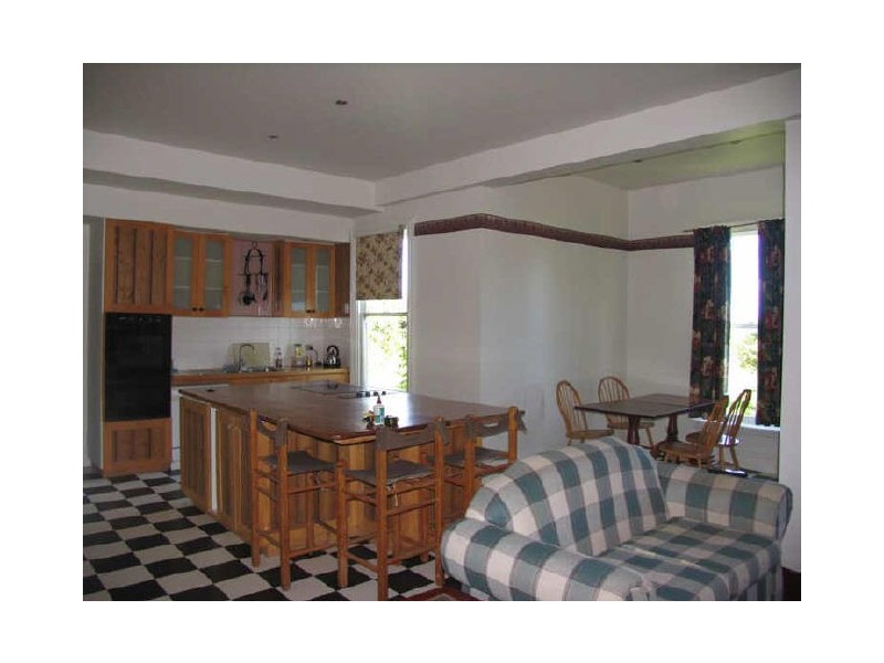 8 Harrison Street, Strahan TAS 7468