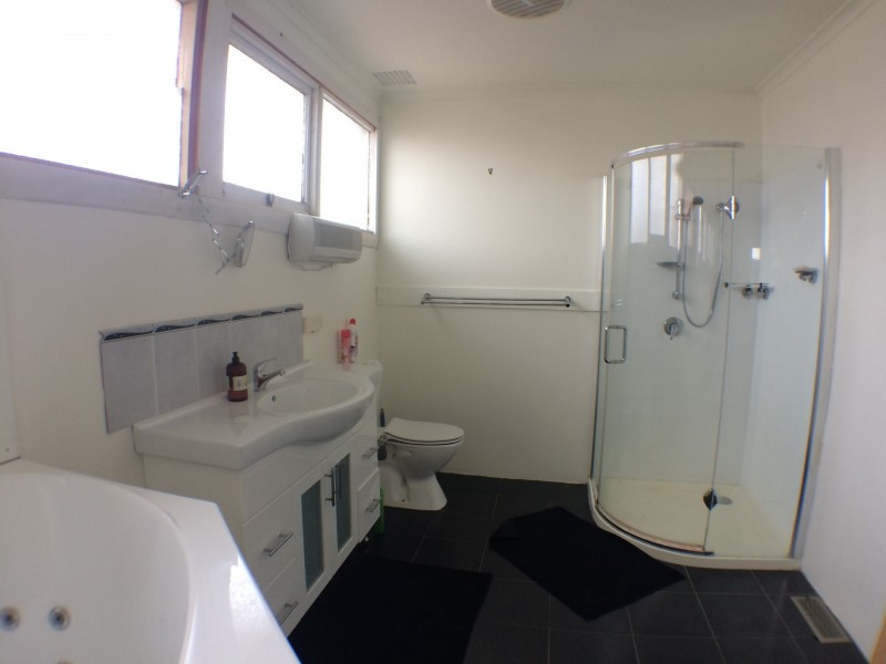 10 Roslyn Avenue, Romaine TAS 7320