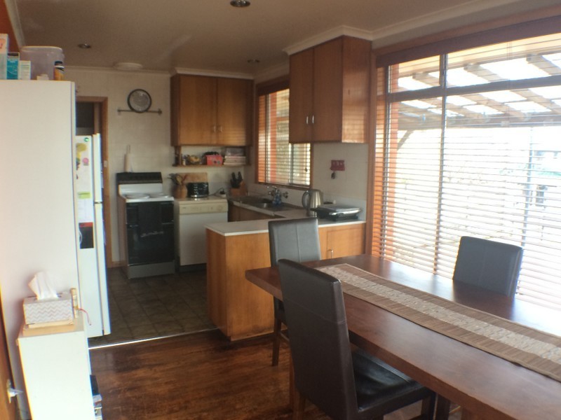 11 Simon Court, Romaine TAS 7320