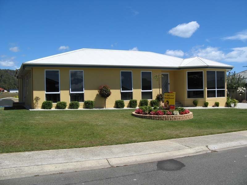 22 Seabreeze Avenue, Sulphur Creek TAS 7316