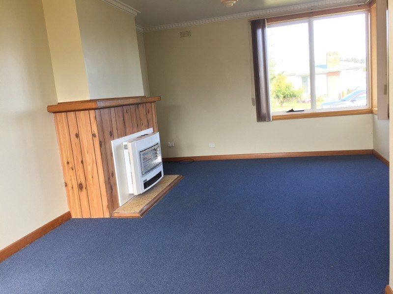 4 Lewis Street, Somerset TAS 7322