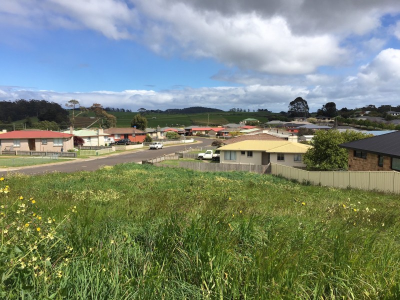 48 Loongana Avenue, Shorewell Park TAS 7320