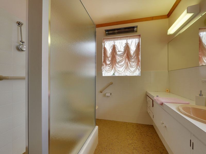 8/3 Vernon Place, Burnie TAS 7320