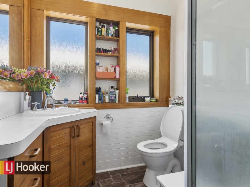 8 Morris Street, Cooee TAS 7320