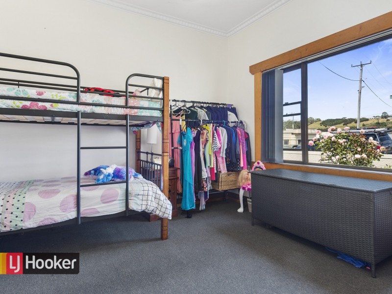8 Morris Street, Cooee TAS 7320