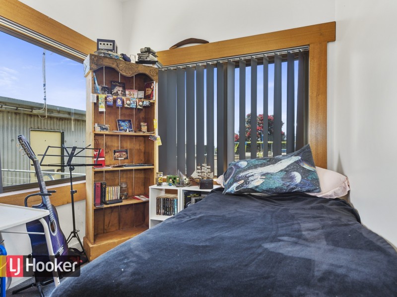 8 Morris Street, Cooee TAS 7320