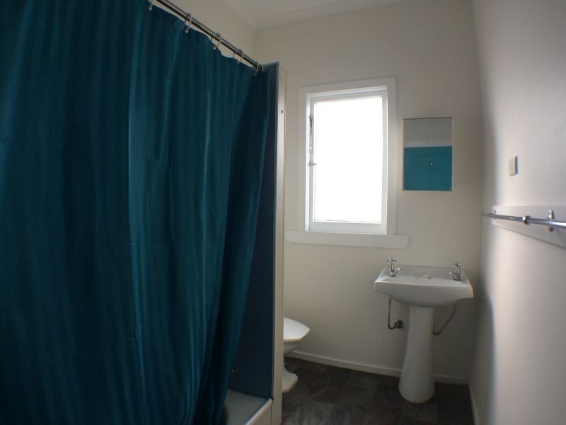 8a Queen Street, Burnie TAS 7320