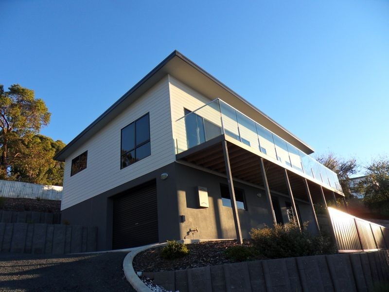 5/24 Pelissier Street, Somerset TAS 7322